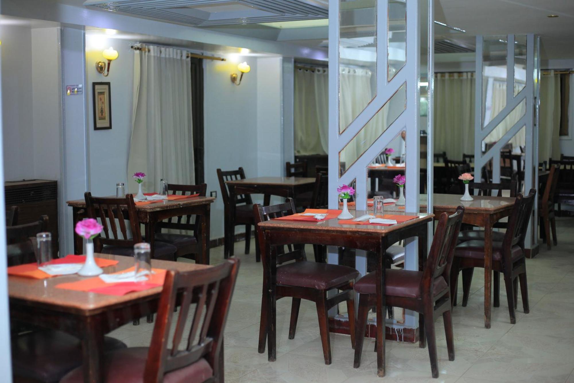 Oscar Hotel Assouan Extérieur photo