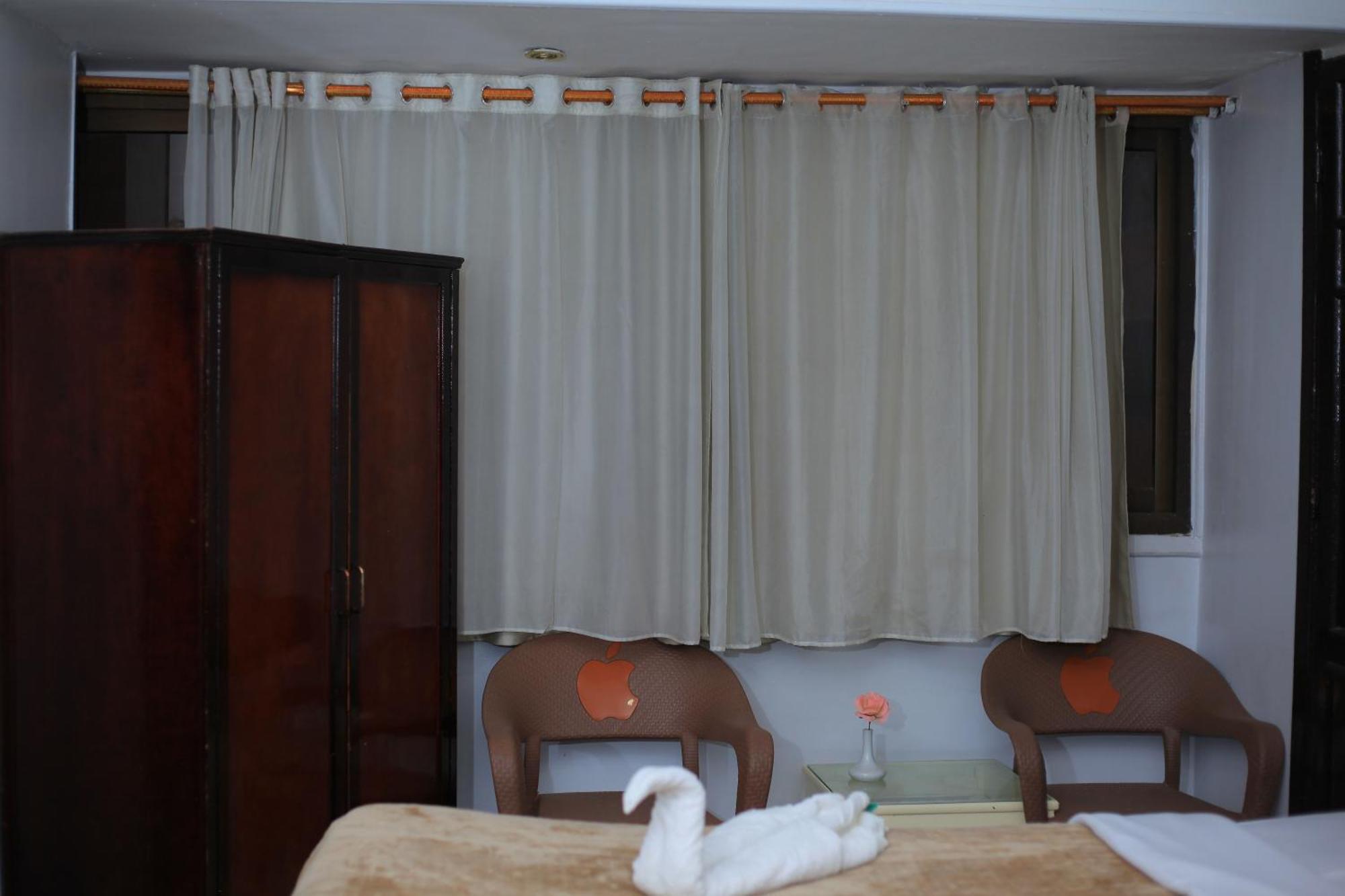 Oscar Hotel Assouan Extérieur photo
